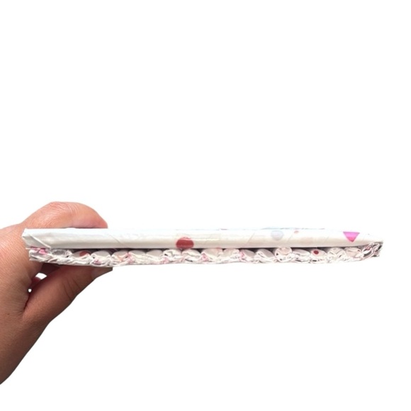 Handmade Spring Photo With Attached Frame - Picture 6 of 8